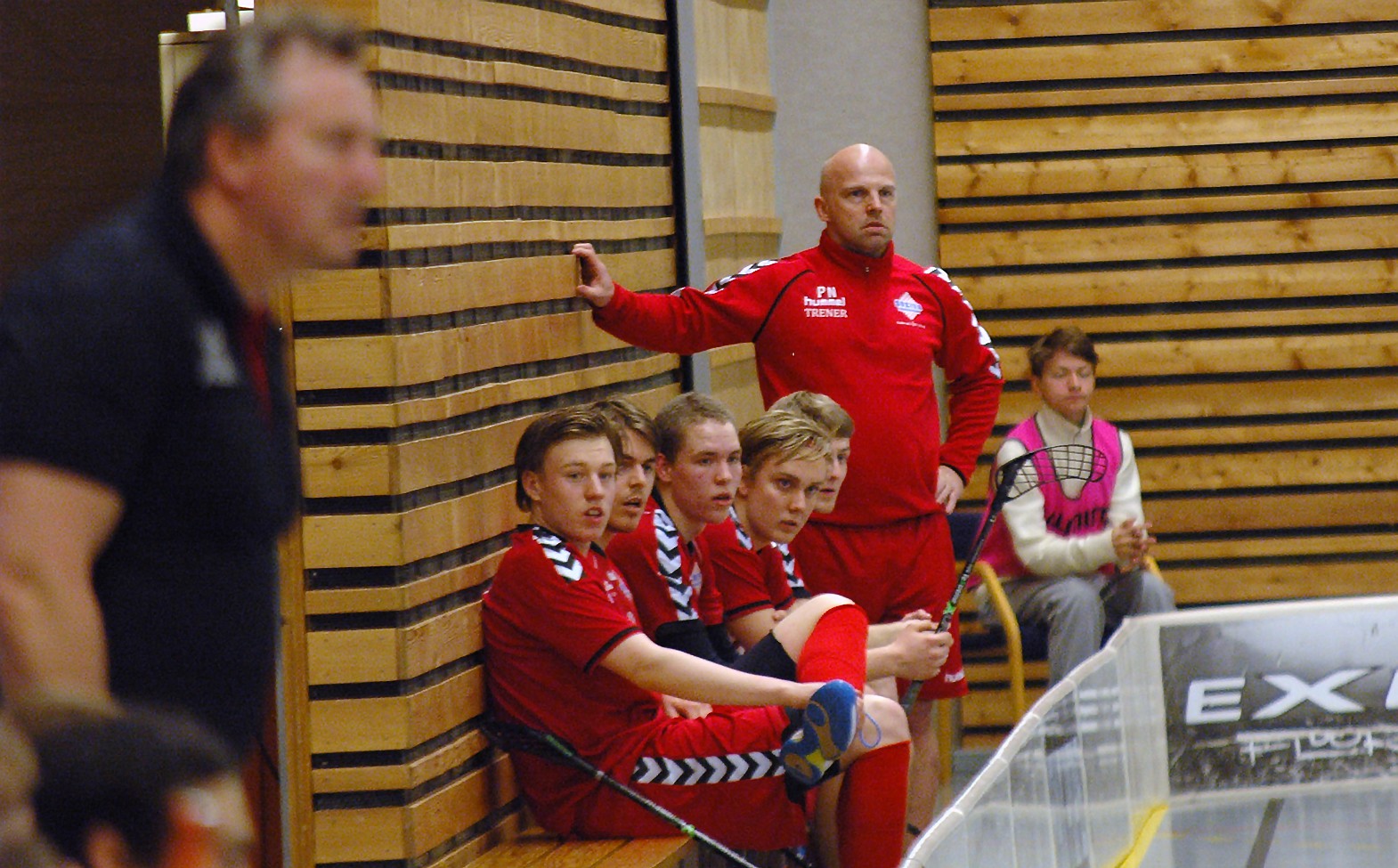 Sveiva Innebandy er i helgen representert i flere av regionscupens finaler. Først ut var duellen mellom Pål og Petter Nygaard.