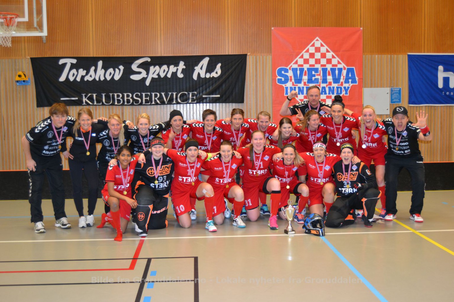 Sveiva-damenes imponerende sluttspurt de siste serieomgangene sikret klubbens 5. strake seriemesterskap.